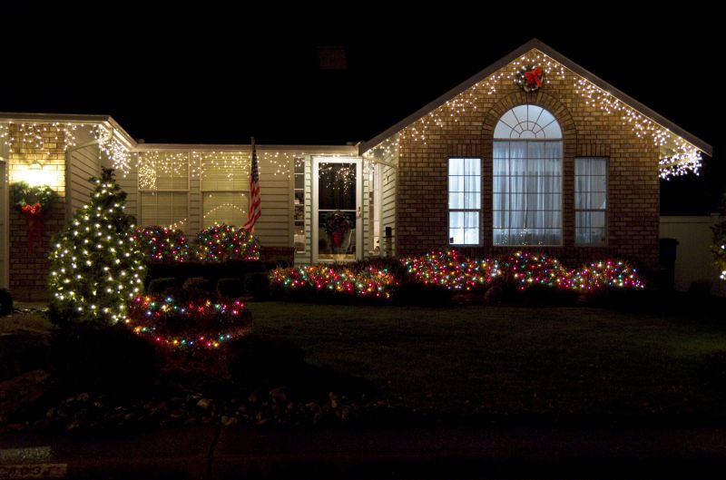 Xmas Lights Installation in Kansas City, KS