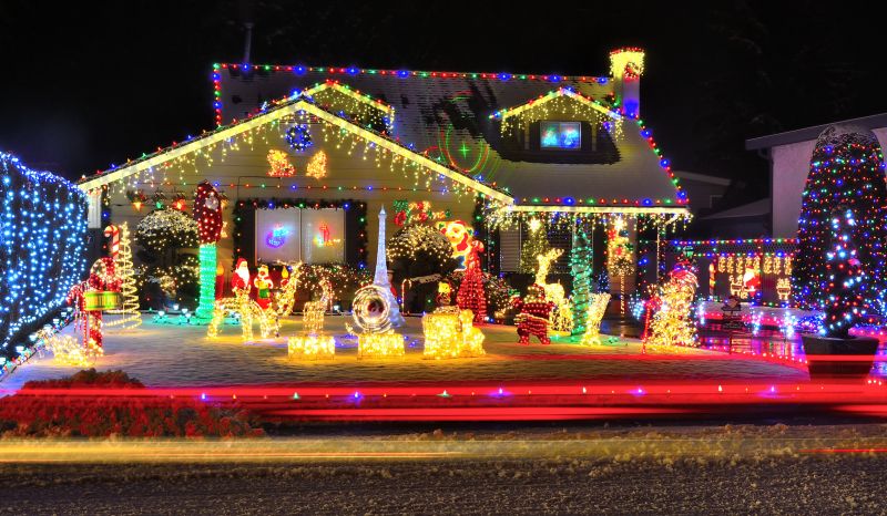 Holiday Lights Installation in Overland Park, KS